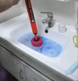 1708494970542479.gif